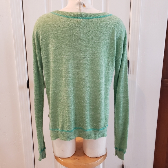 Free People Green Crew Neck Sweater with Relaxed Fit - Picture 4 of 8